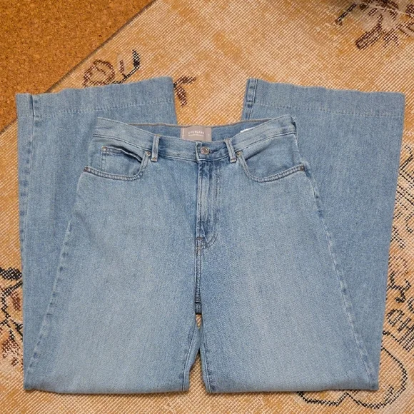 Everlane Light Blue Flare & Wide Leg Jeans - Picture 2 of 8